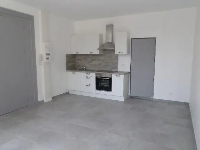 Appartement à louer, 28m², Salon-de-Provence