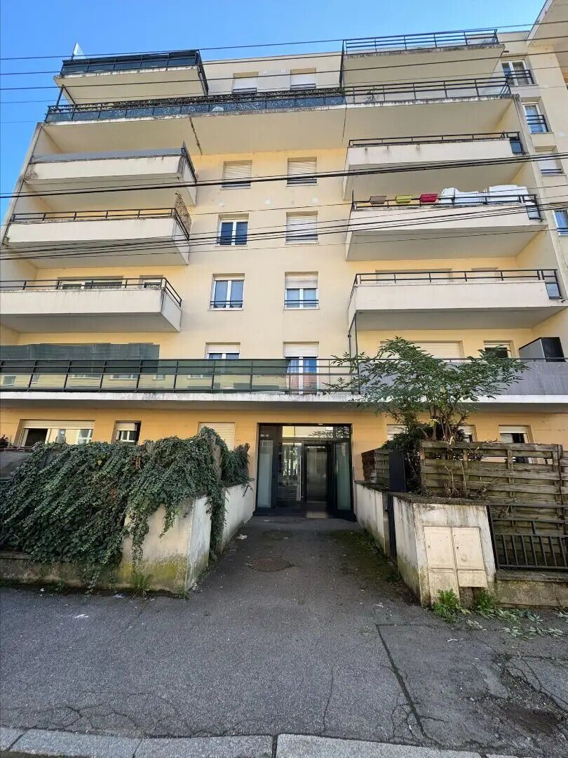 Appartement à vendre, 64m², Longwy