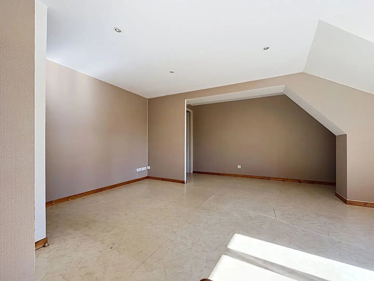Appartement à louer, 38m², Thaon-les-Vosges
