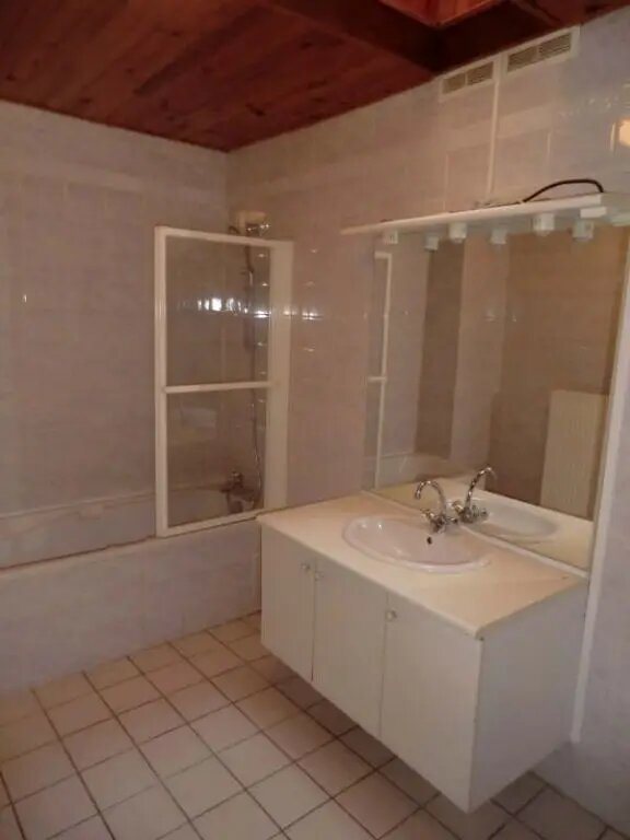 Appartement à louer, 73m², Agincourt