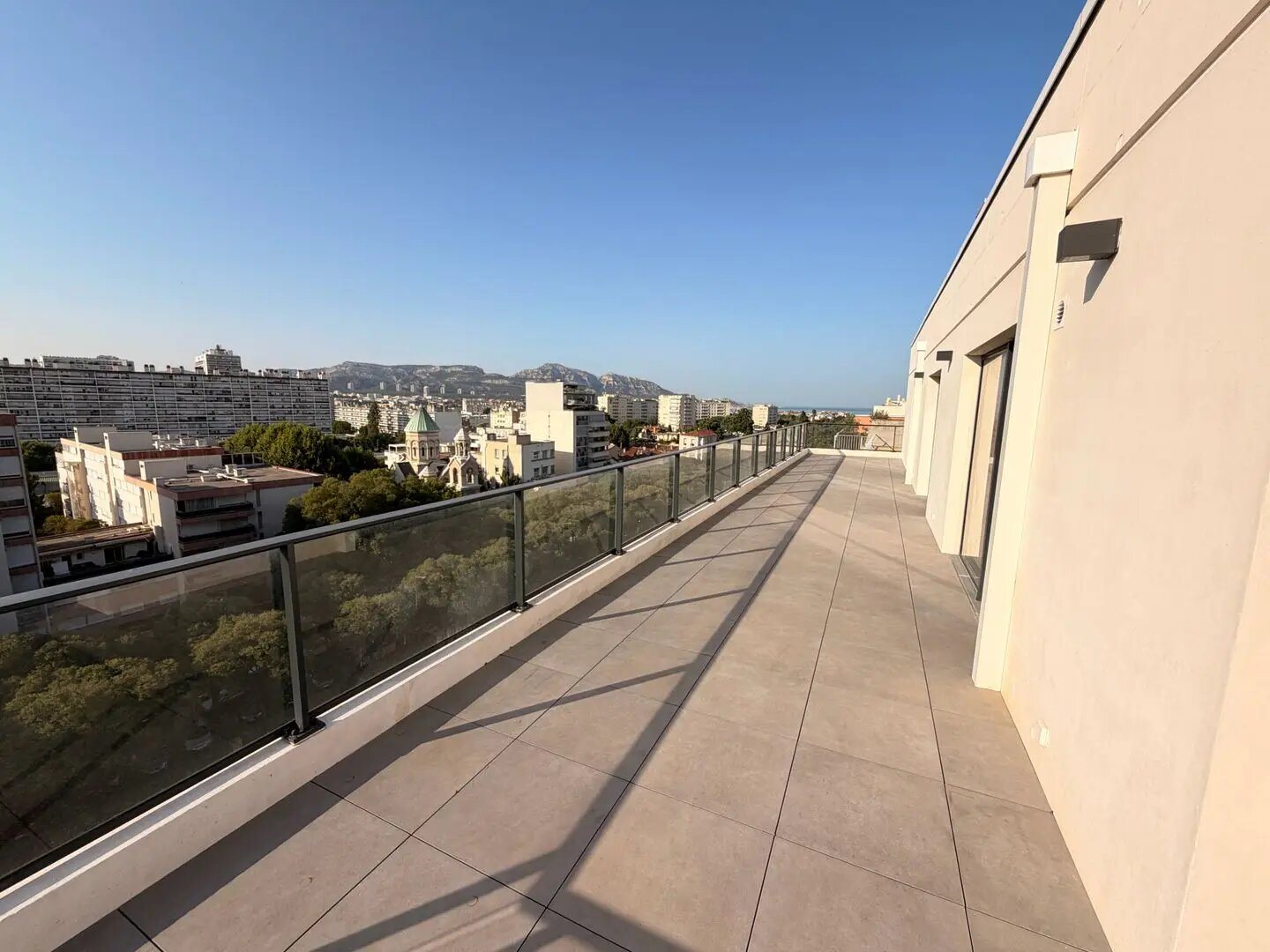 Appartement à louer, 130m², Marseille 8ème