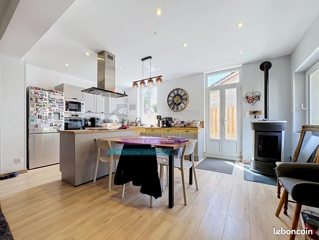 Maison à vendre, 722m², Mouy
