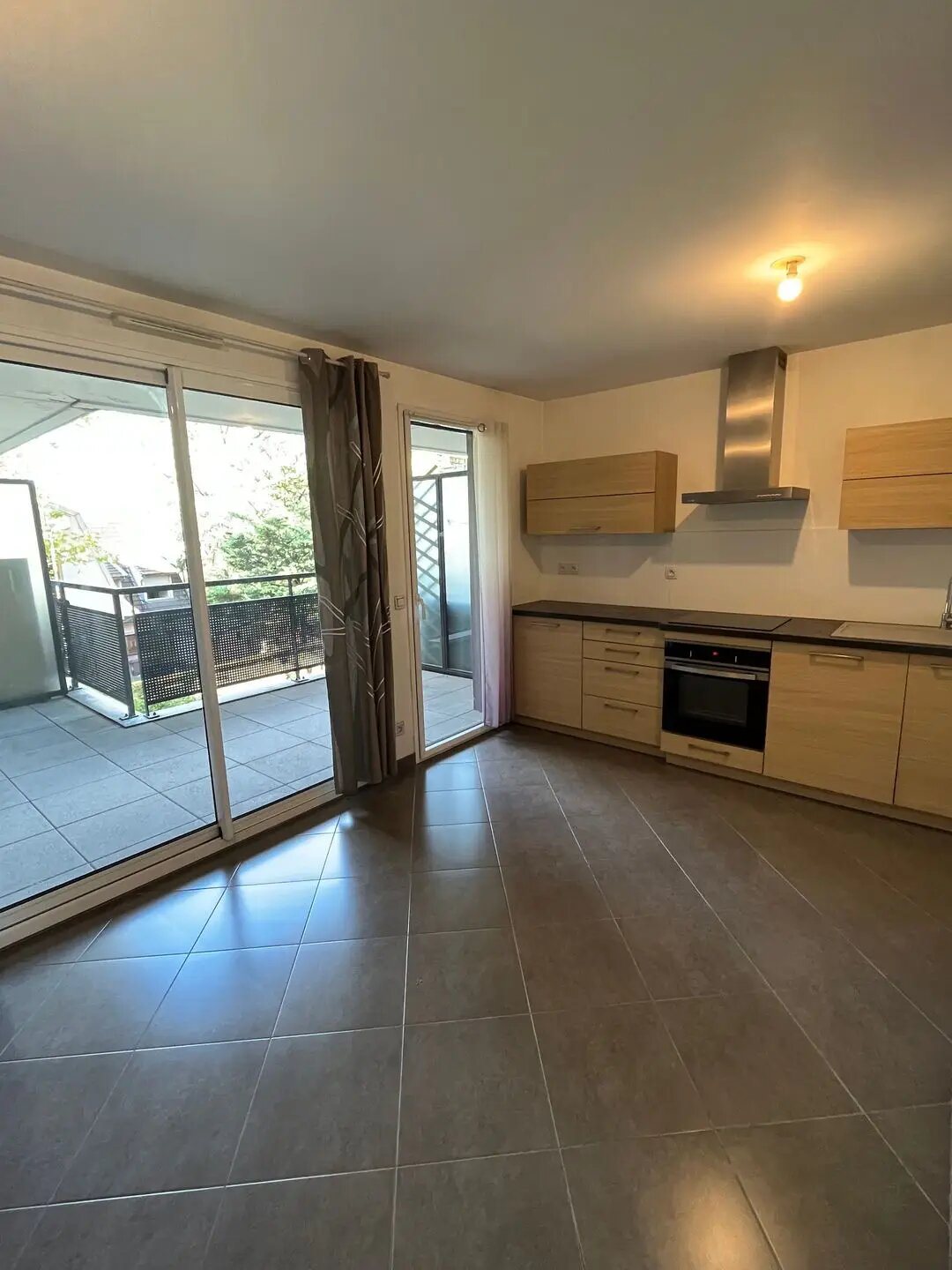 Appartement à louer, 44m², Lyon 8ème