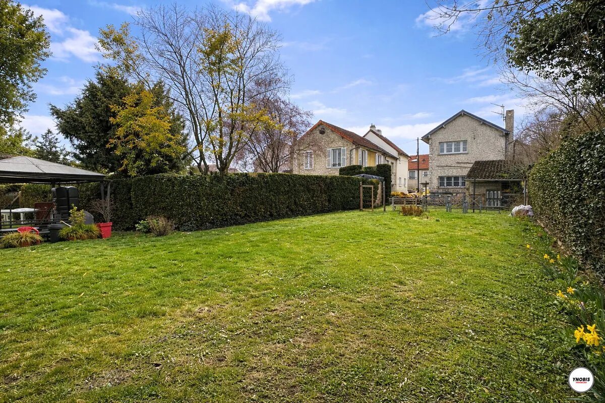 Maison à vendre, 97m², Montainville