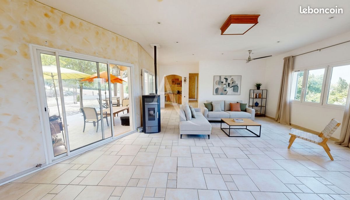 Maison à vendre, 140m², Alairac