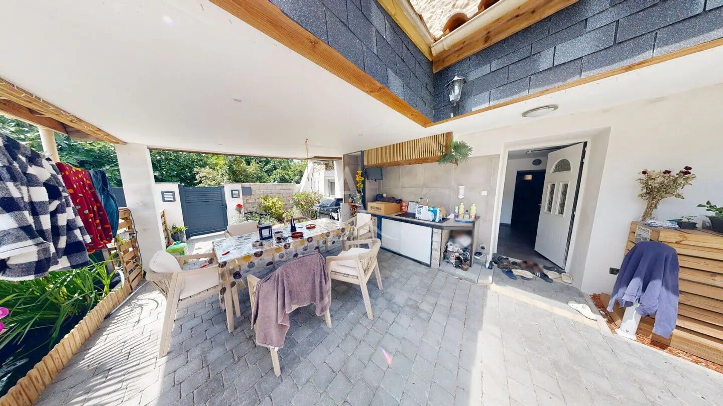 Maison à vendre, 199m², Salsigne