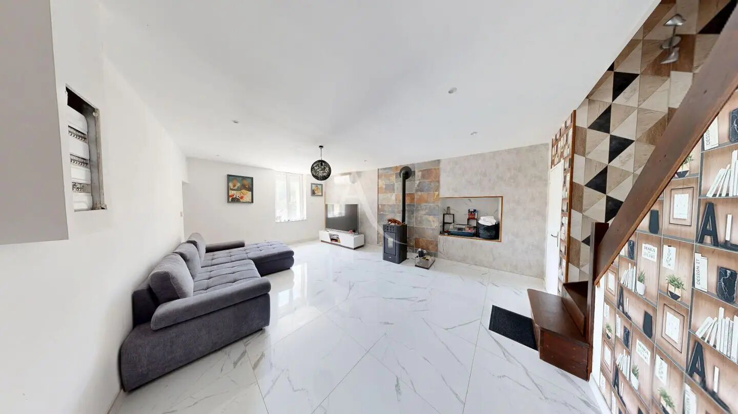 Maison à vendre, 199m², Salsigne