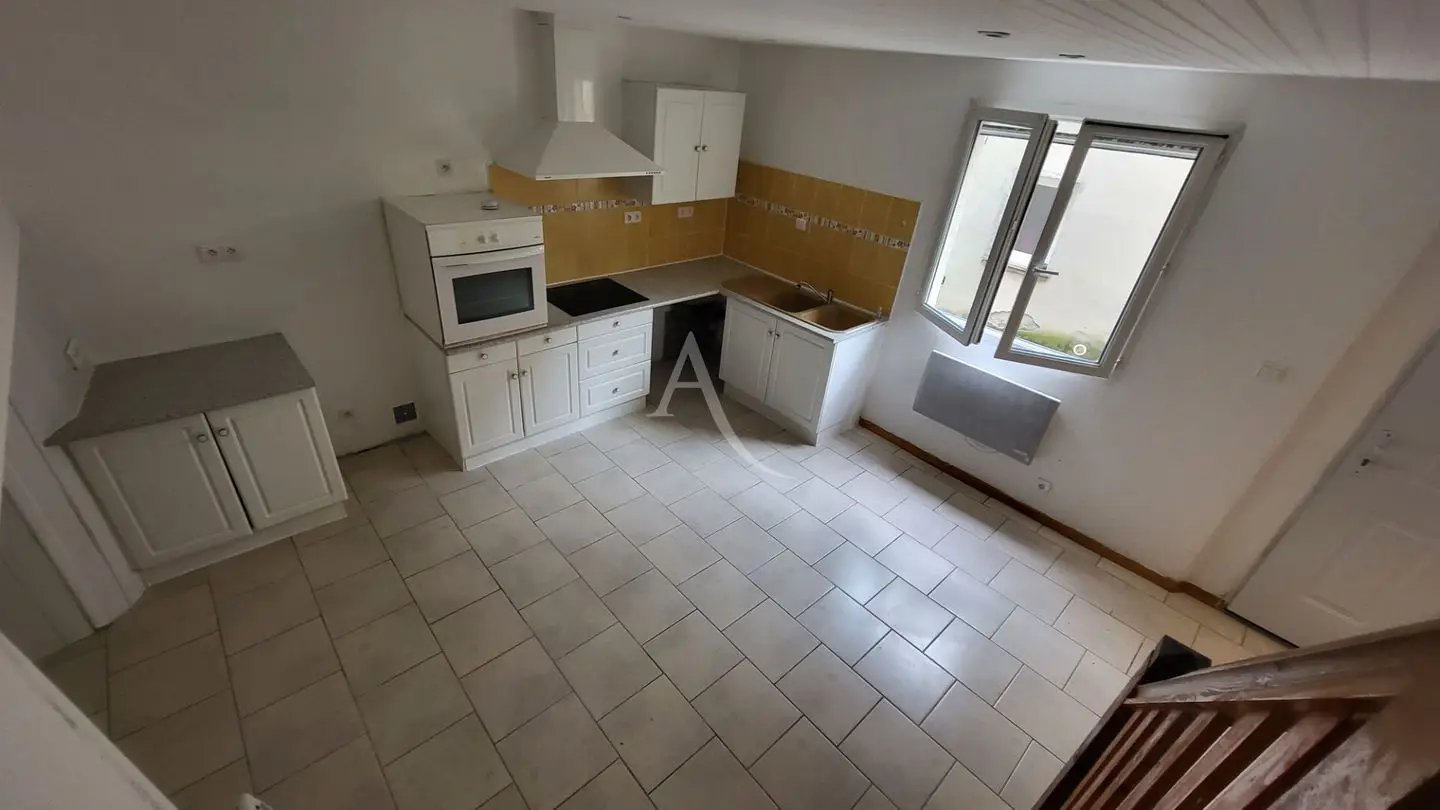 Maison à louer, 35m², Preixan