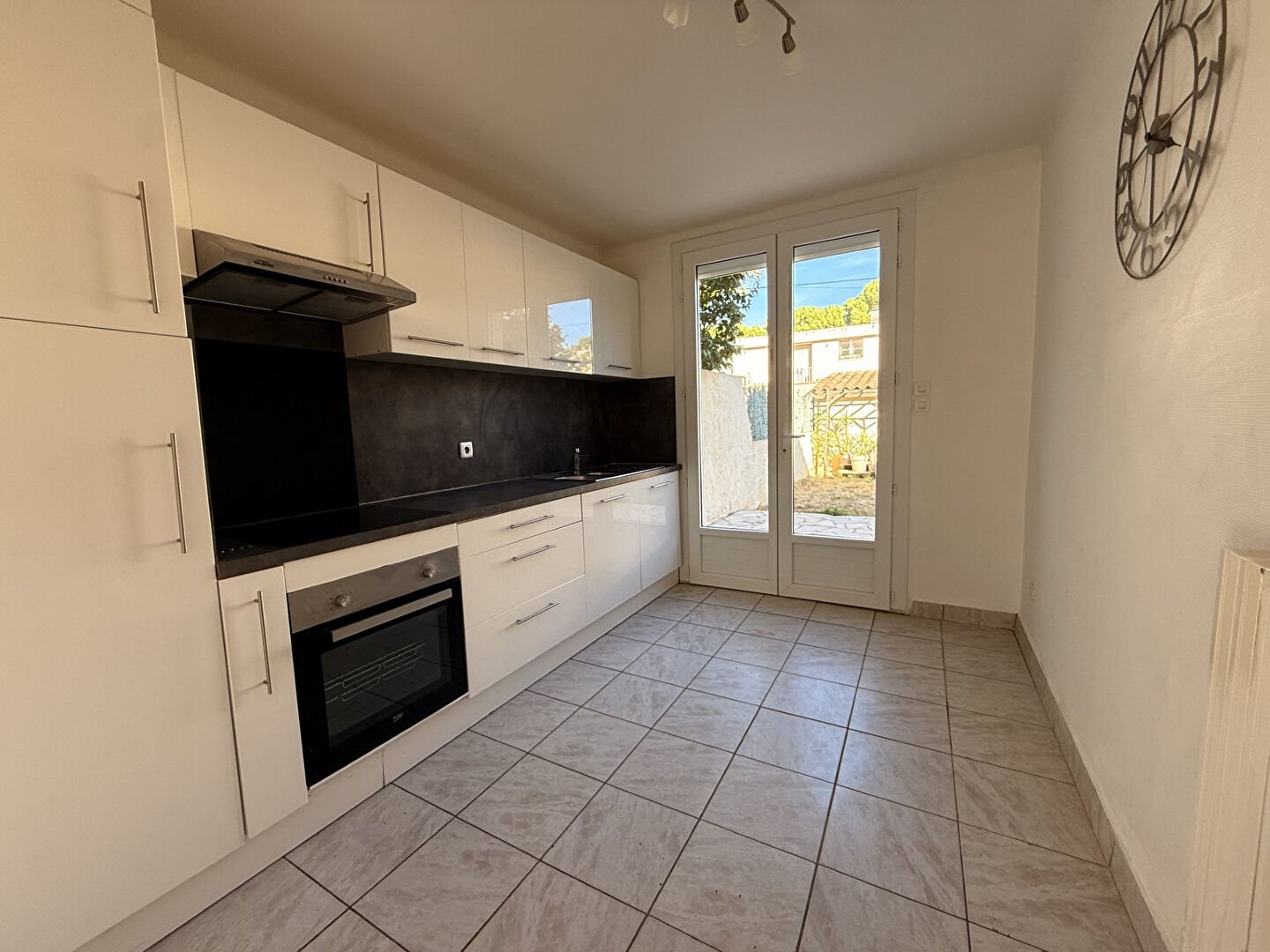Maison à louer, 80m², Trèbes
