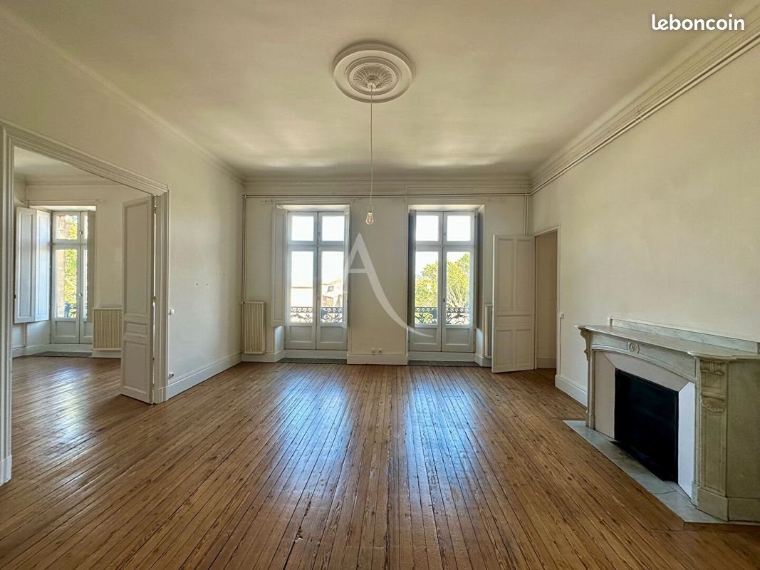 Appartement à louer, 151m², Carcassonne