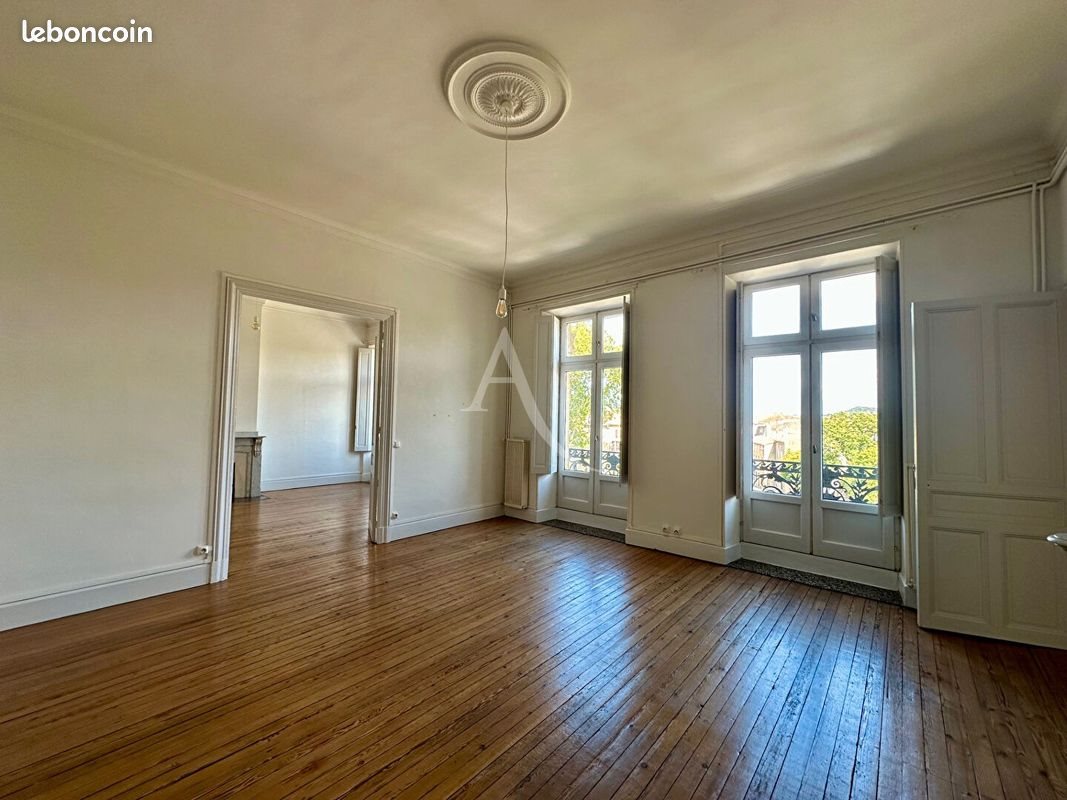 Appartement à louer, 151m², Carcassonne