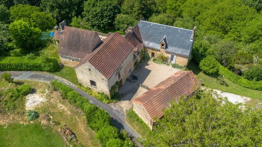 Maison 8 pièces 222 m² · à Sarlat-la-Canéda · 222 m² · 499 200 €