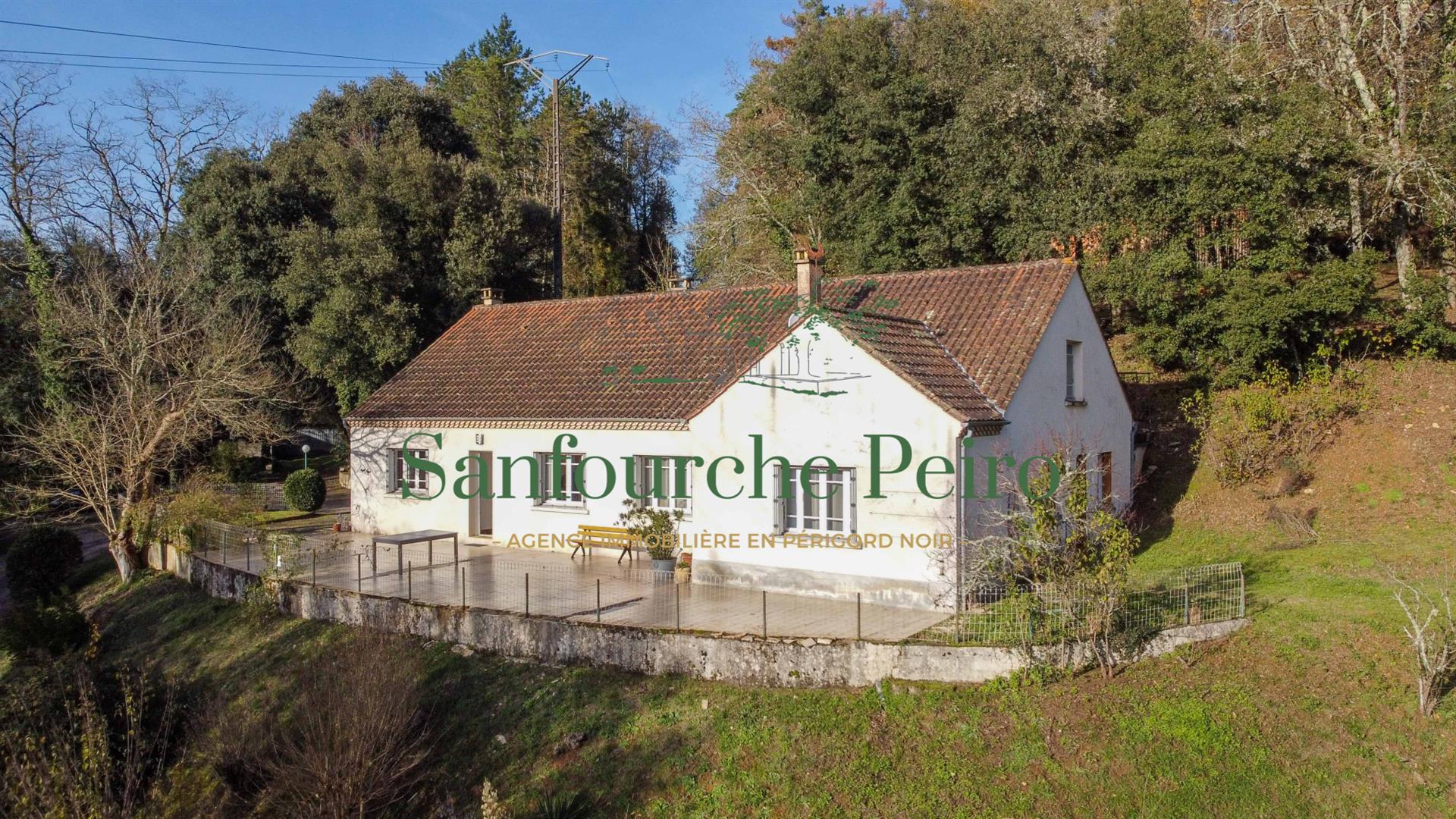 Maison à vendre, 130m², Sarlat-la-Canéda