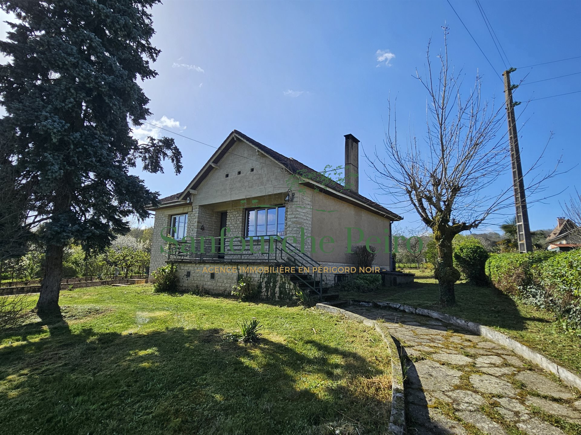 Maison à vendre, 77m², Sarlat-la-Canéda