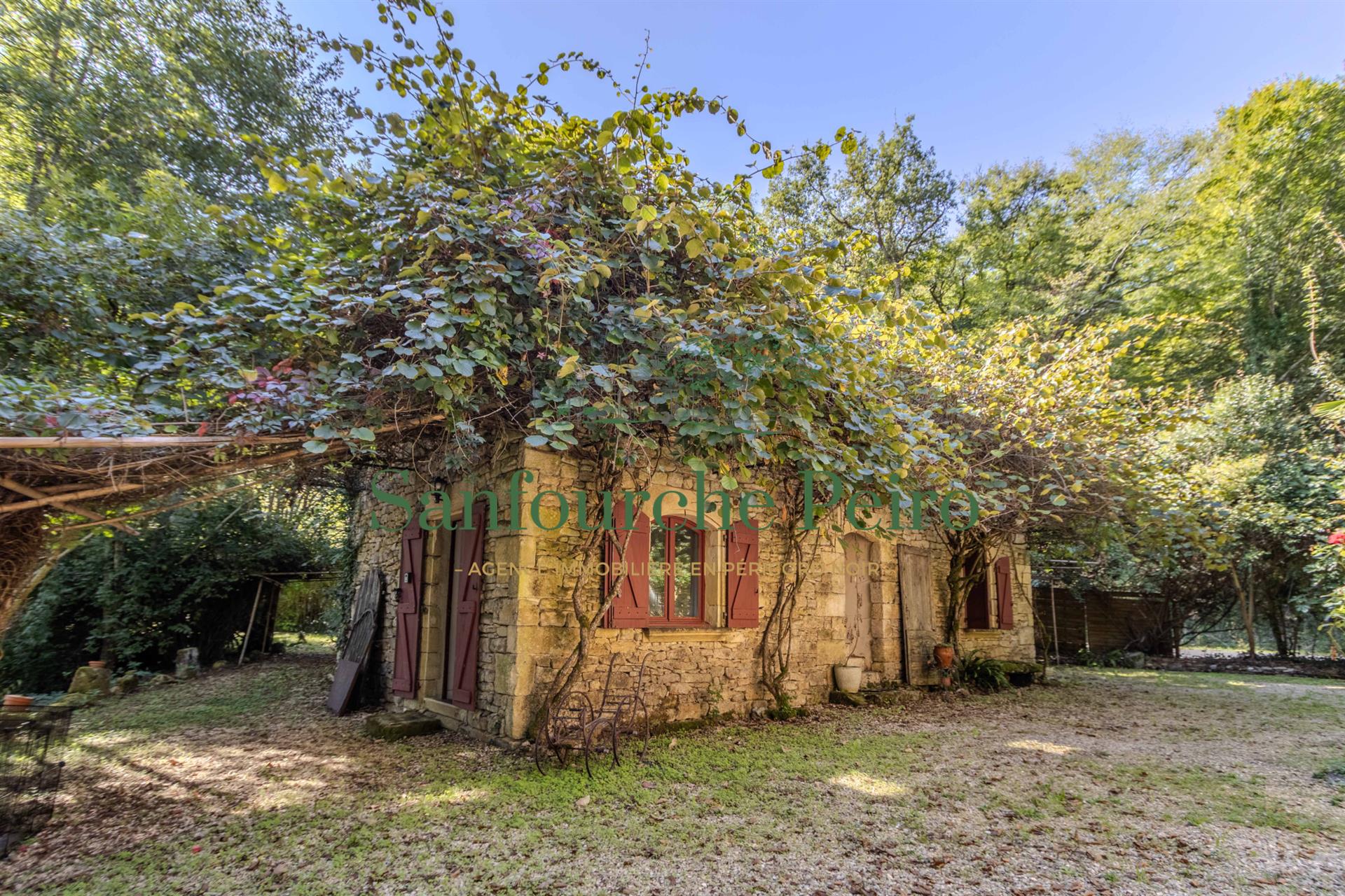 Maison à vendre, 213m², Sarlat-la-Canéda
