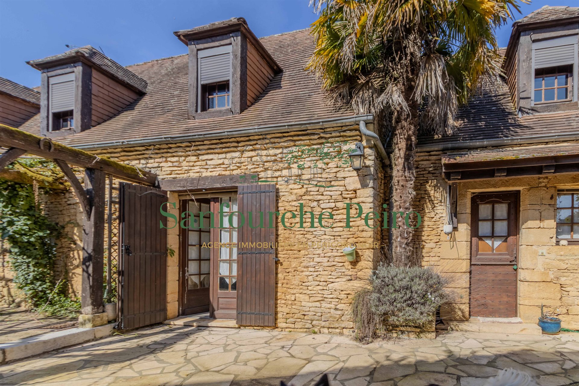 Maison à vendre, 186m², Saint-Geniès