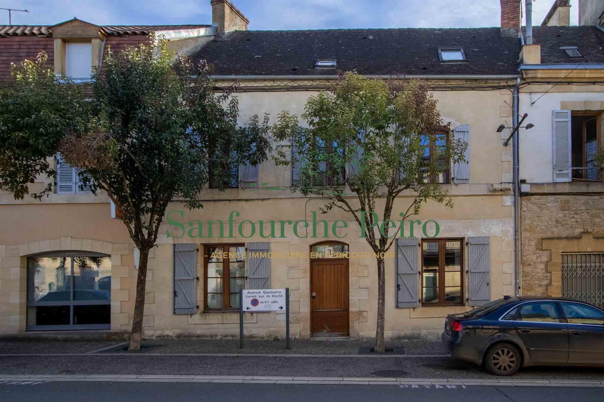 Appartement à vendre, 45m², Sarlat-la-Canéda