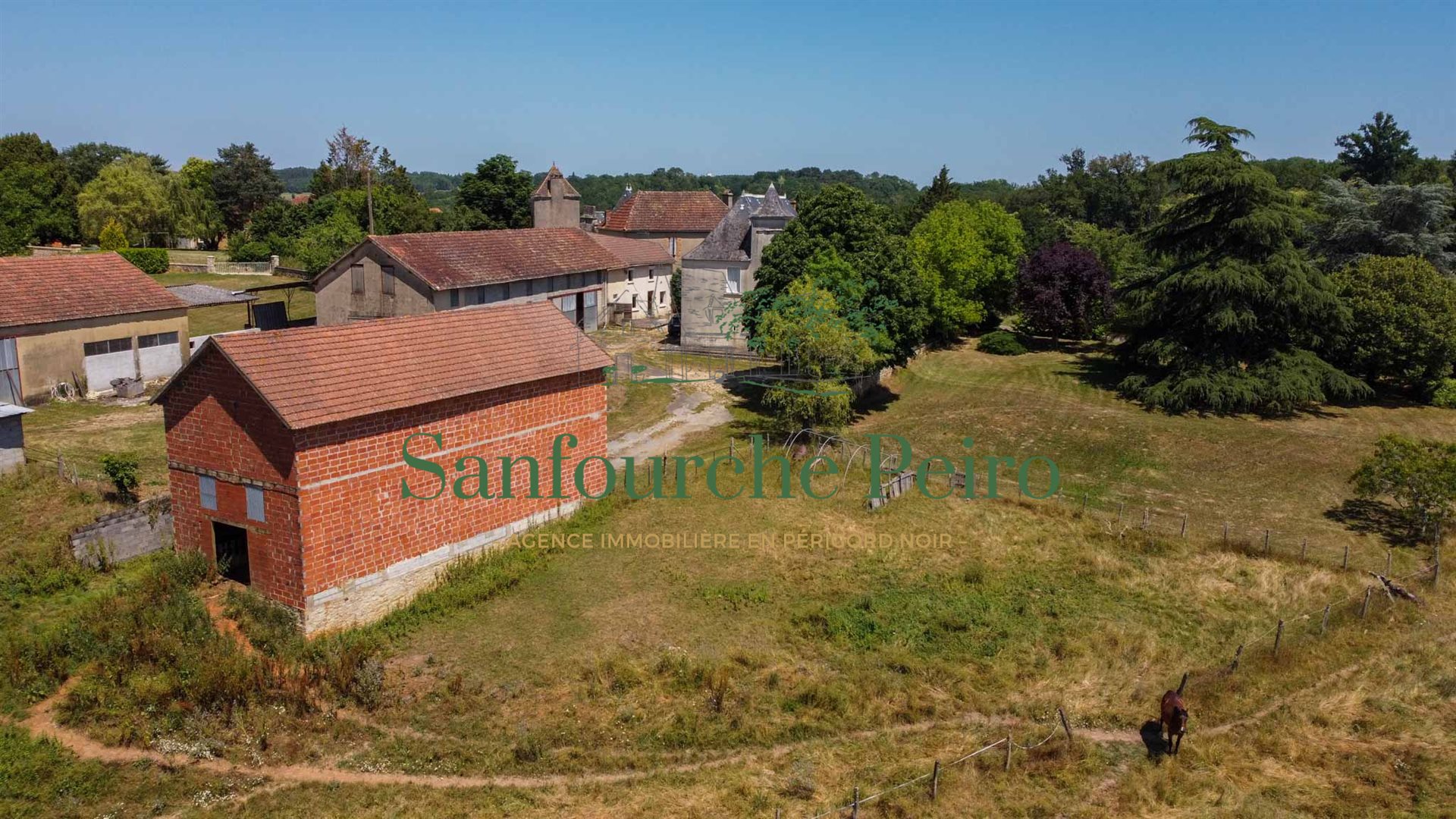 Maison à vendre, 275m², Saint-Martial-de-Nabirat