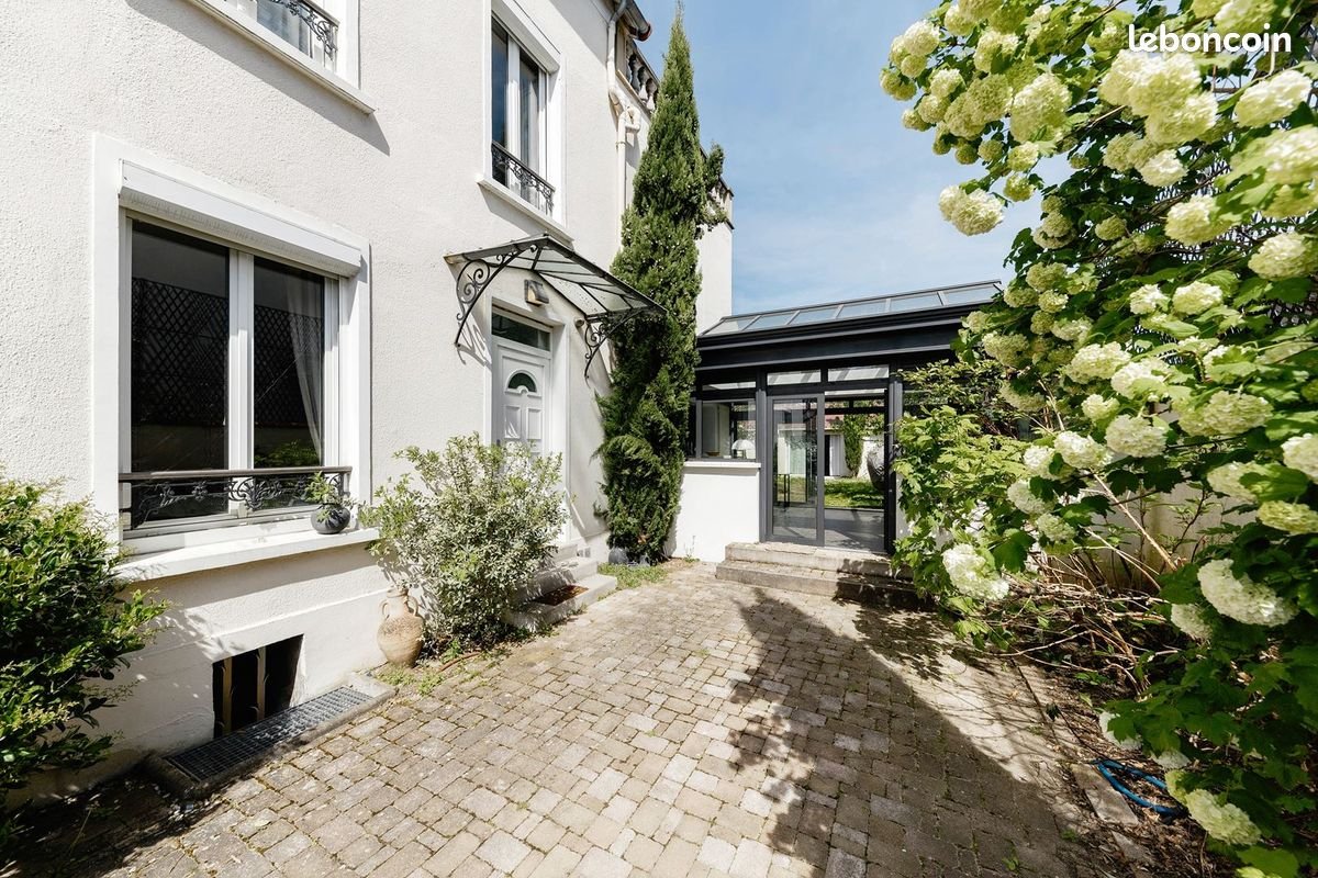 Maison à louer, 195m², Saint-Maur-des-Fossés