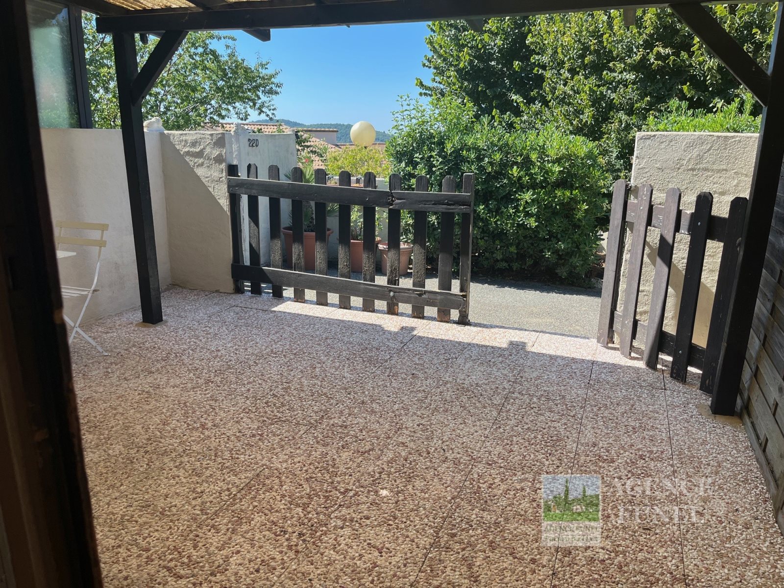 Maison à louer, 35m², Saint-Vallier-de-Thiey