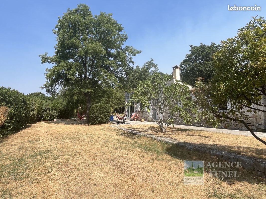 Maison à vendre, 137m², Saint-Vallier-de-Thiey