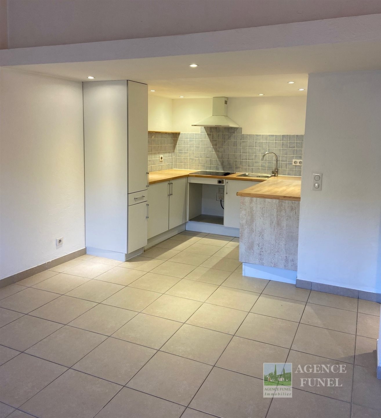 Appartement à vendre, 53m², Saint-Vallier-de-Thiey