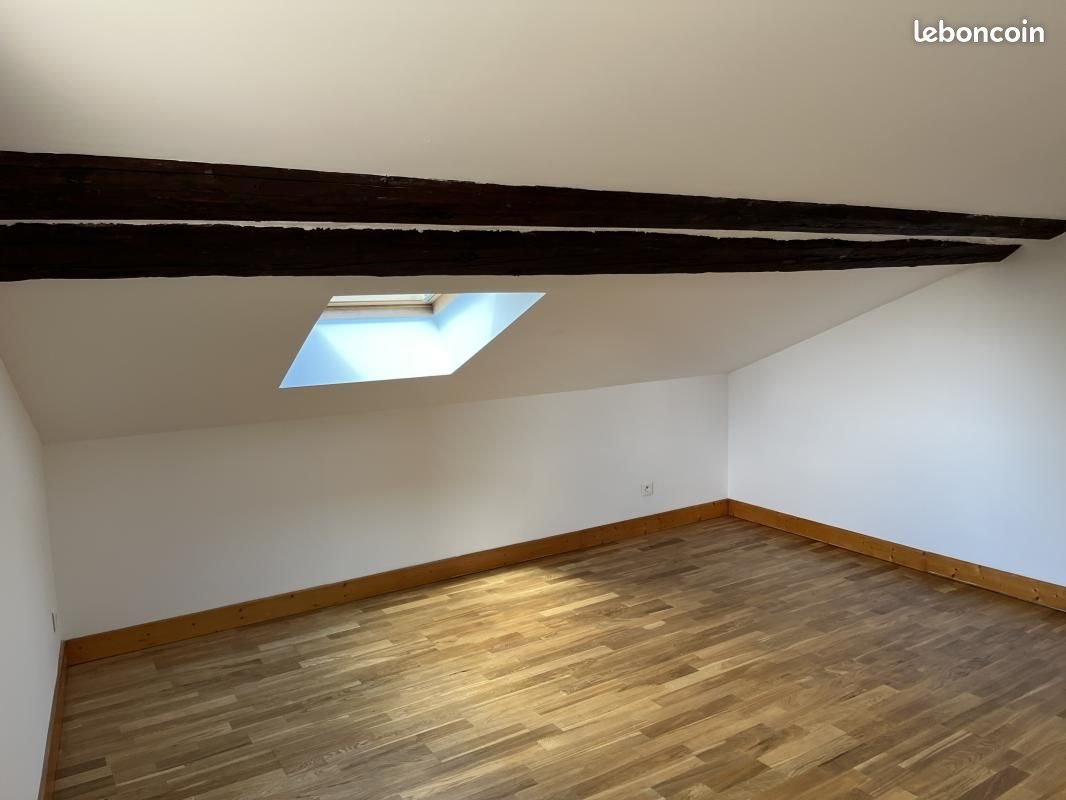 Maison à louer, 120m², Collonges-au-Mont-d'Or