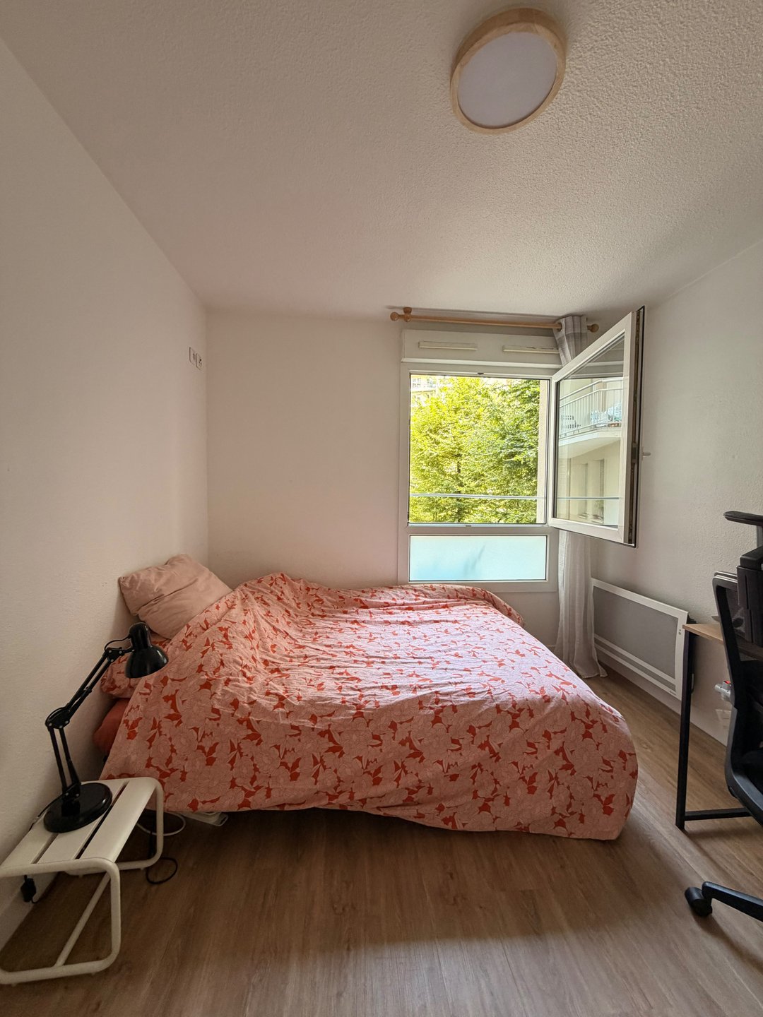 Appartement à louer, 19m², Courbevoie