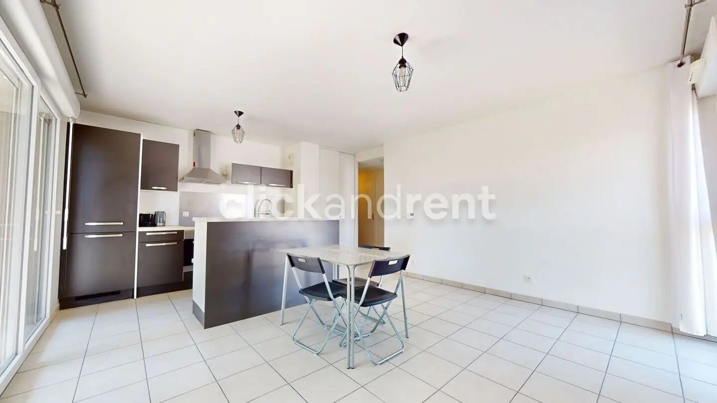 Appartement à louer, 50m², Bron