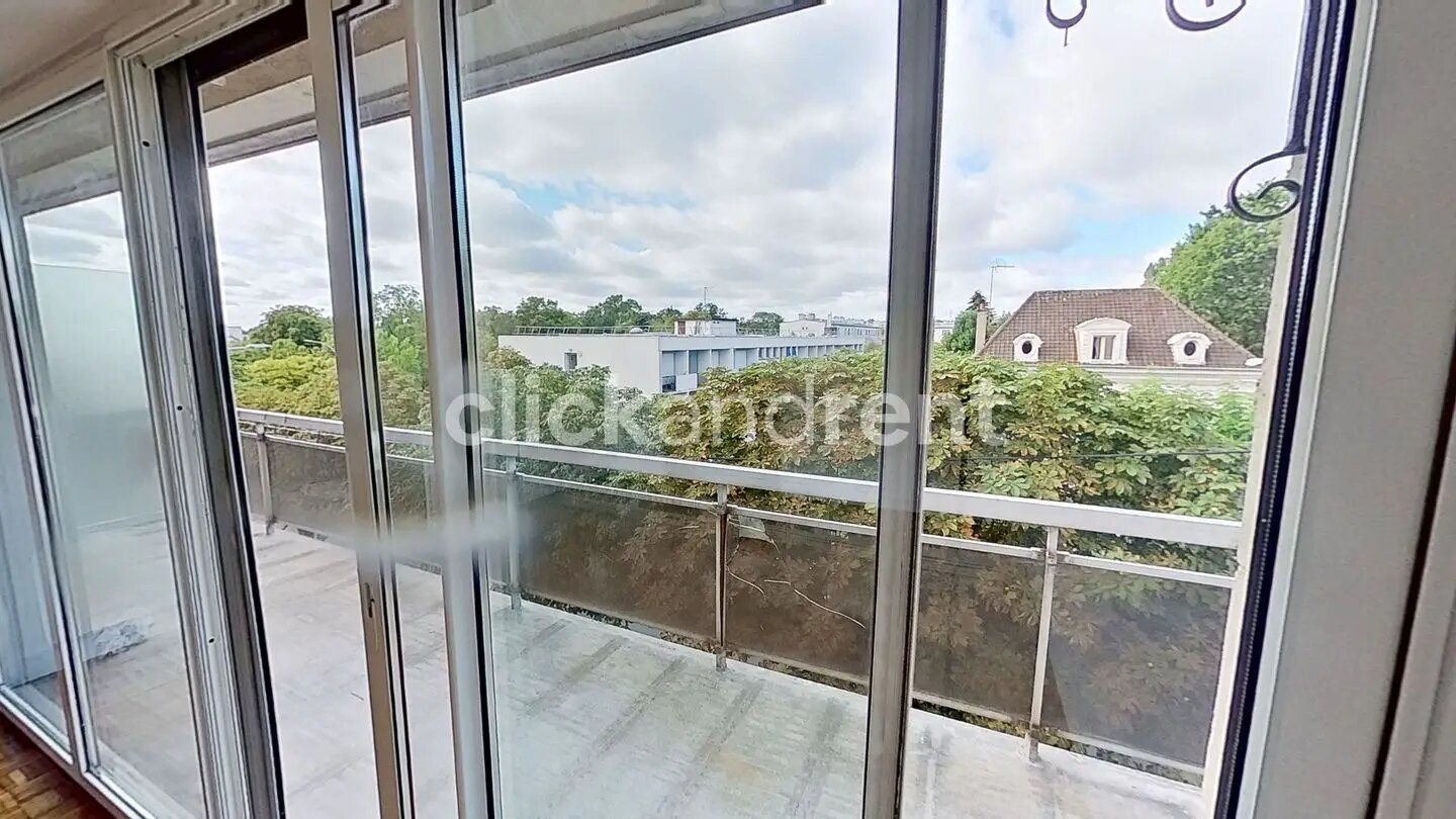 Appartement à louer, 67m², Villemomble