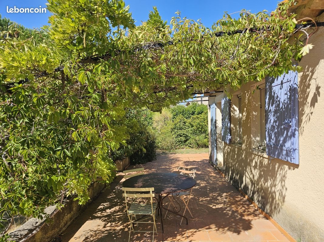 Maison à vendre, 96m², Puyvert