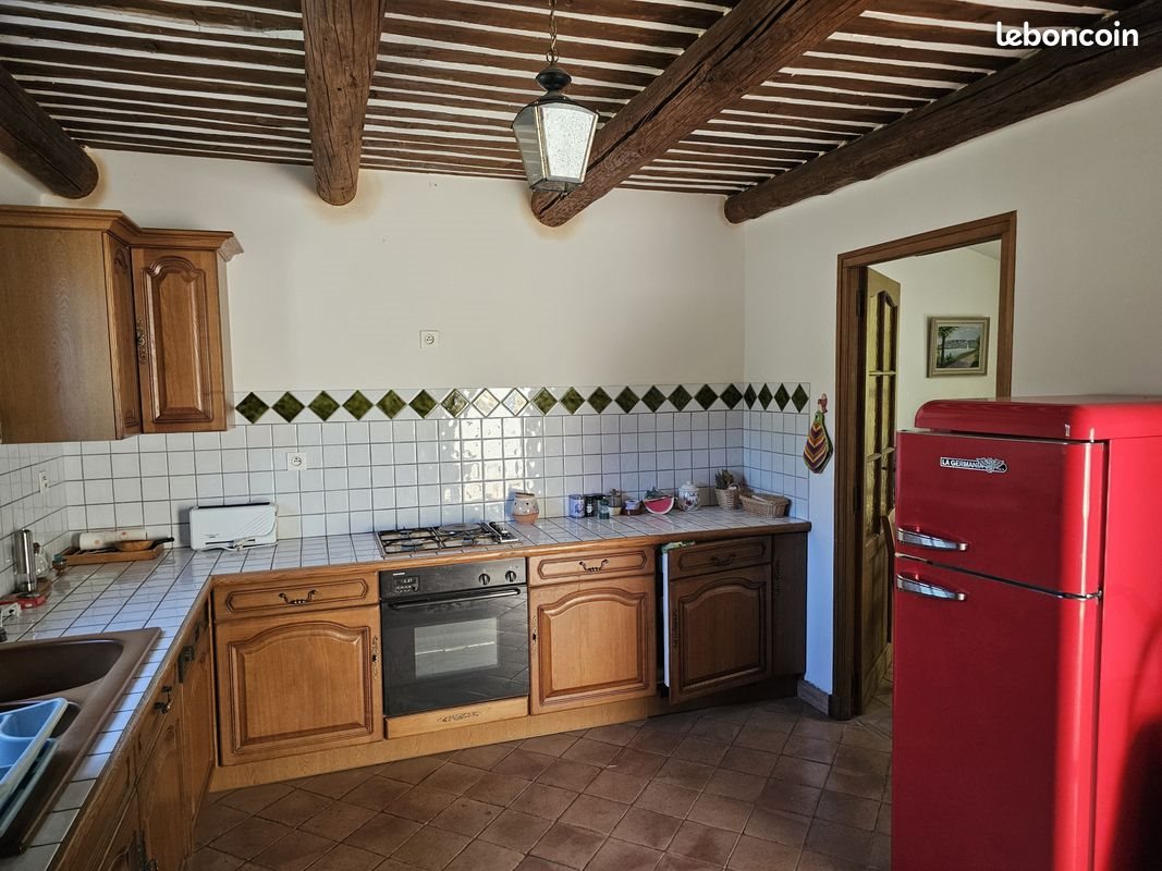 Maison à vendre, 96m², Puyvert