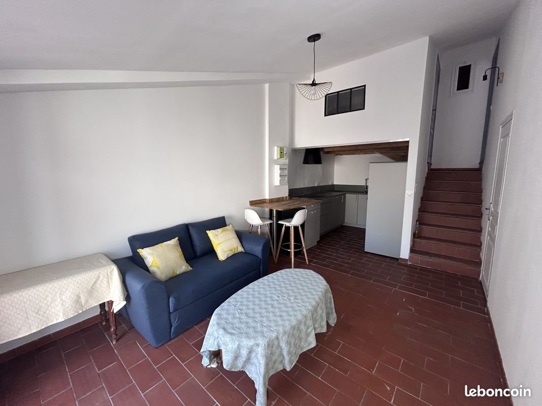 Appartement à louer, 41m², La Roque-d'Anthéron