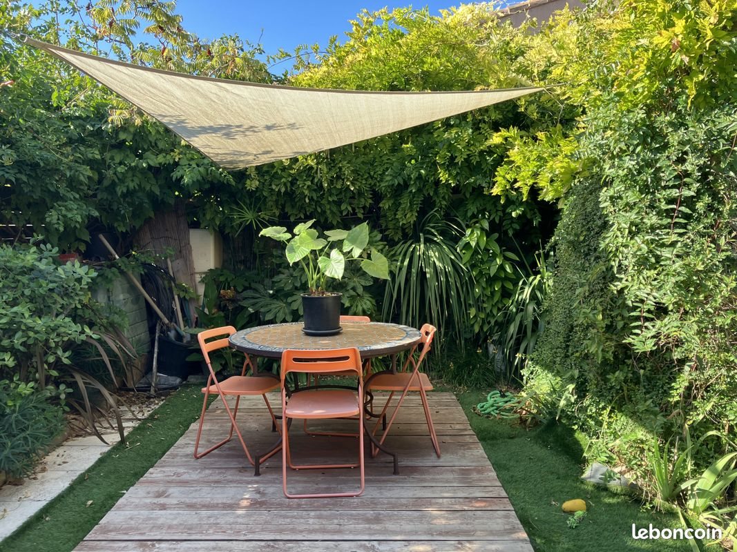 Appartement à louer, 80m², La Roque-d'Anthéron
