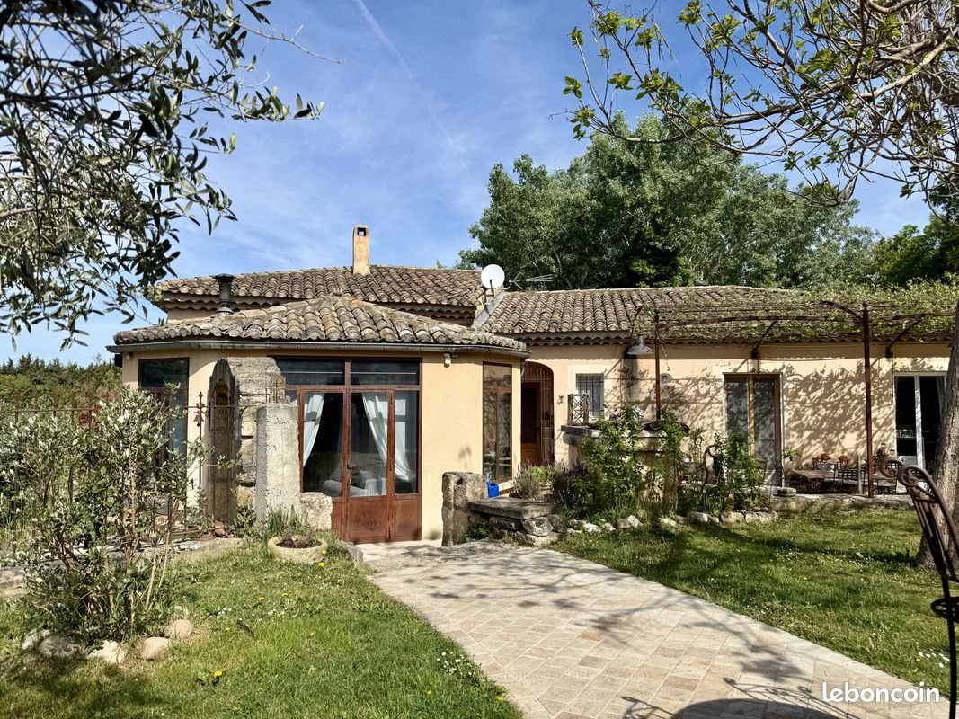 Maison à vendre, 178m², Alleins
