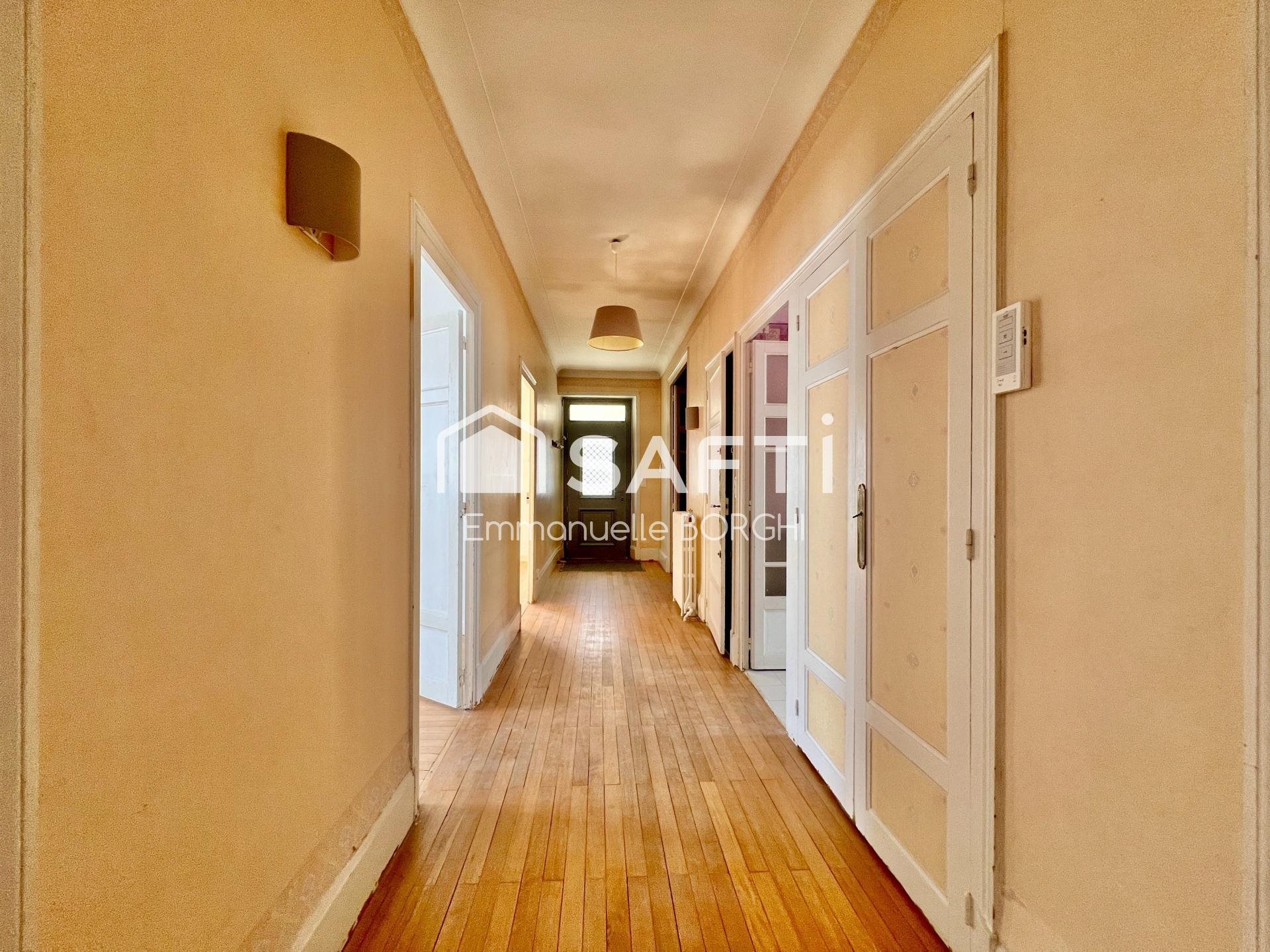 Maison à vendre, 208m², Saint-Sébastien-sur-Loire