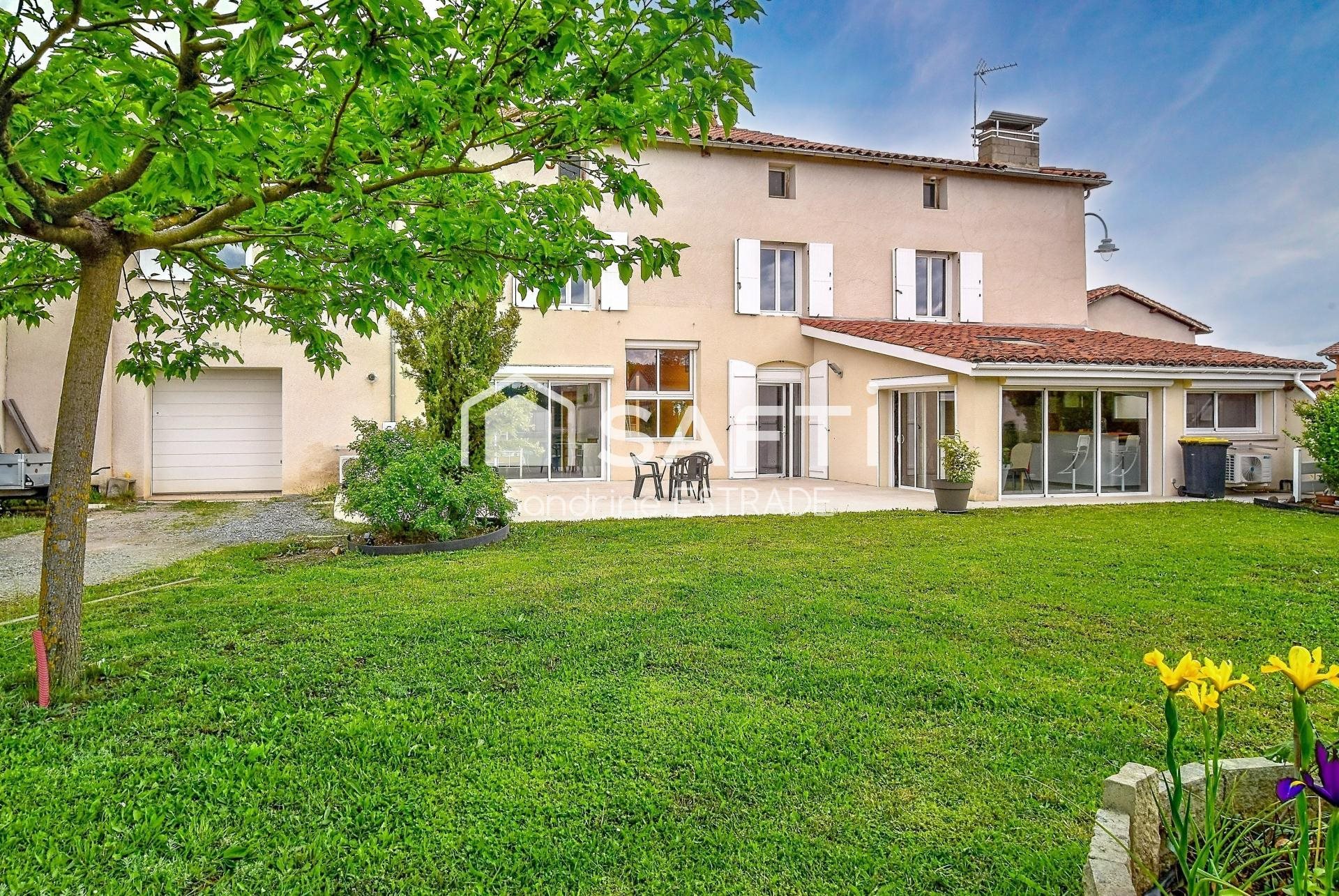 Maison à vendre, 398m², Montverdun