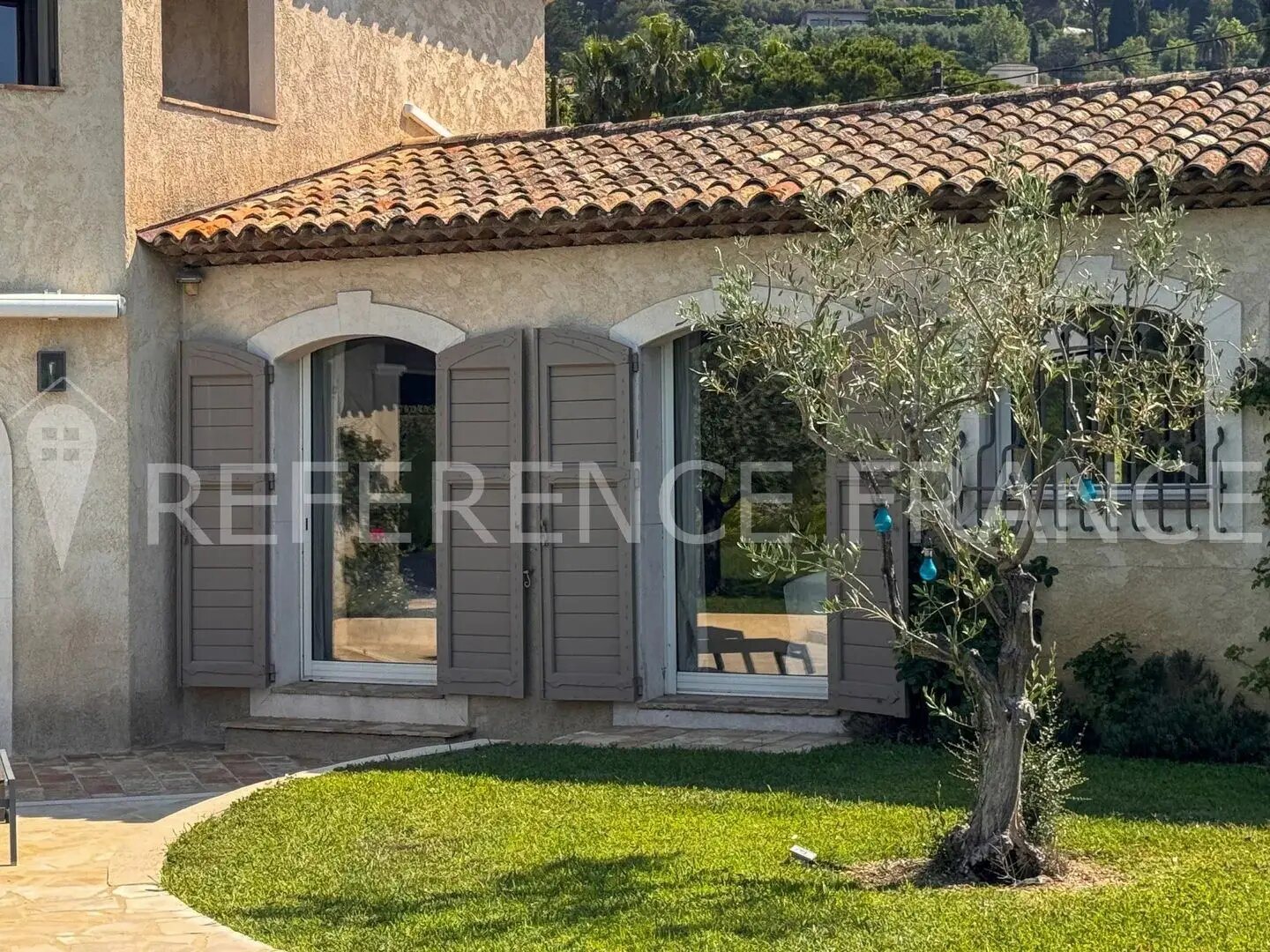 Maison à louer, 300m², Mougins