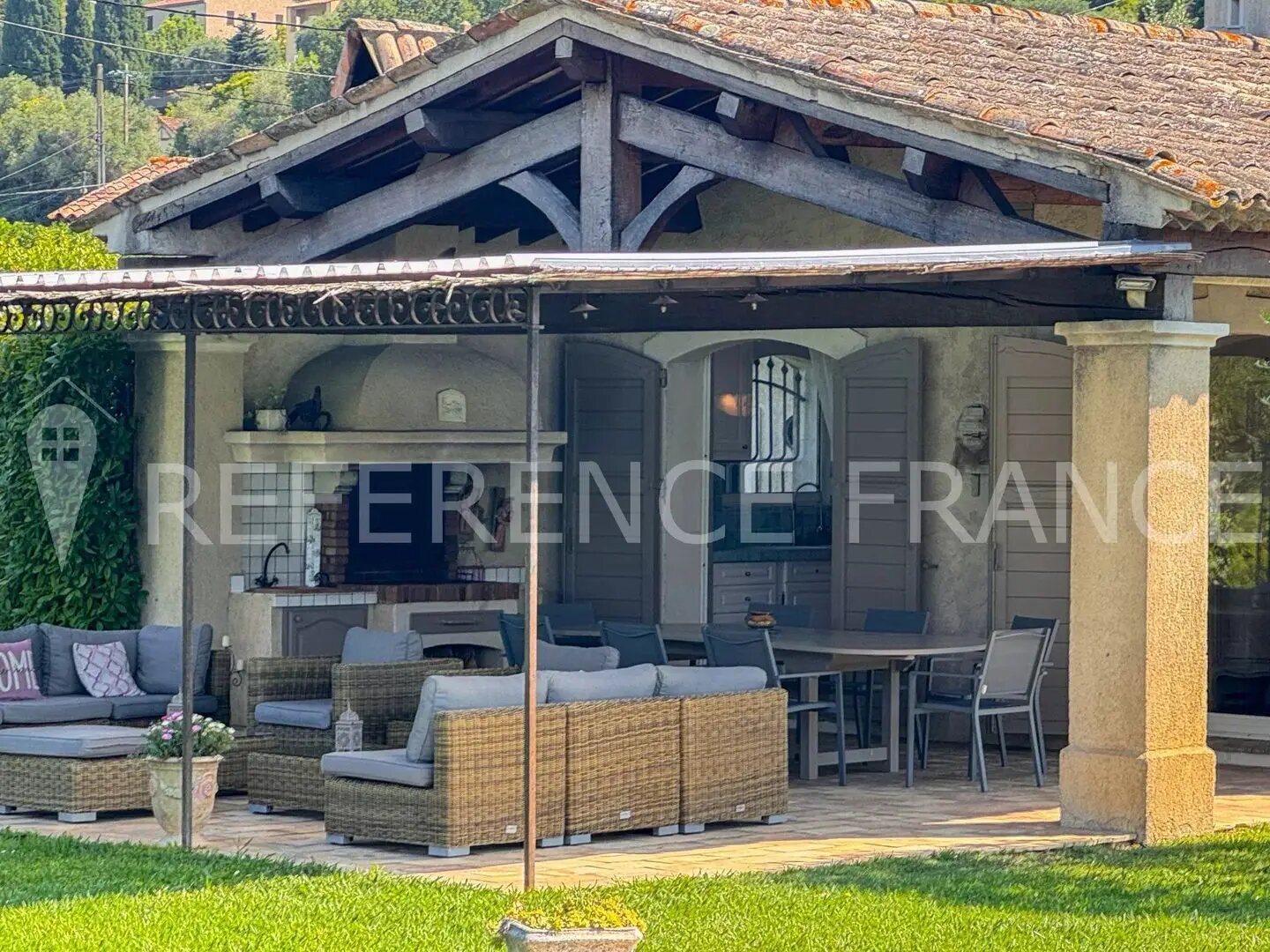 Maison à louer, 300m², Mougins