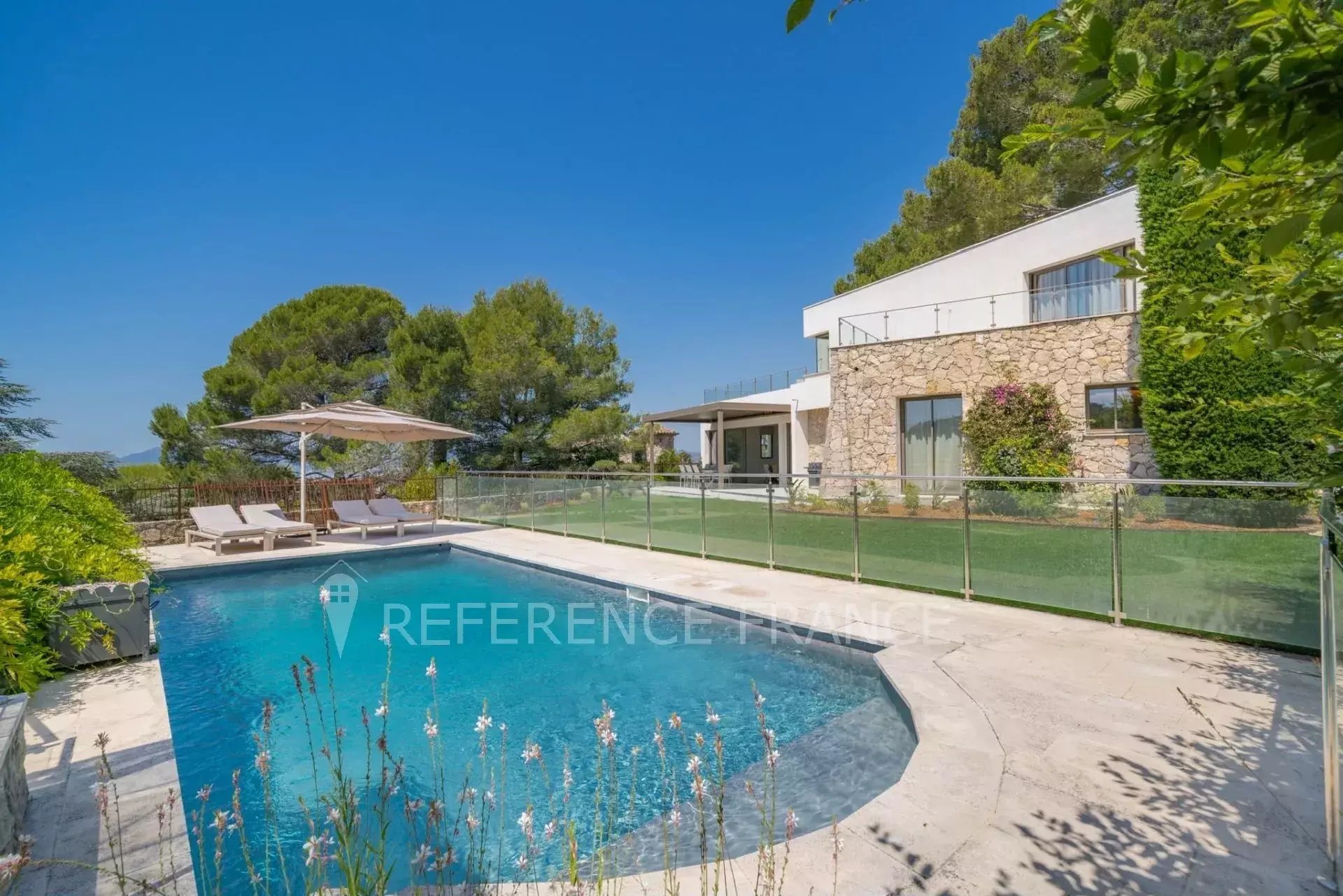 Maison à louer, 350m², Cannes