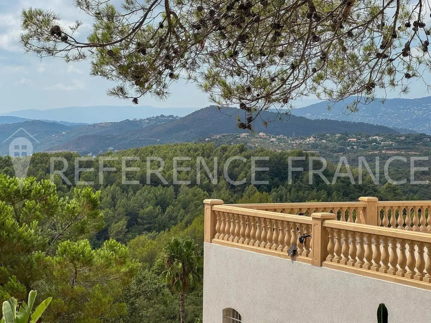 Maison à louer, 300m², Mougins
