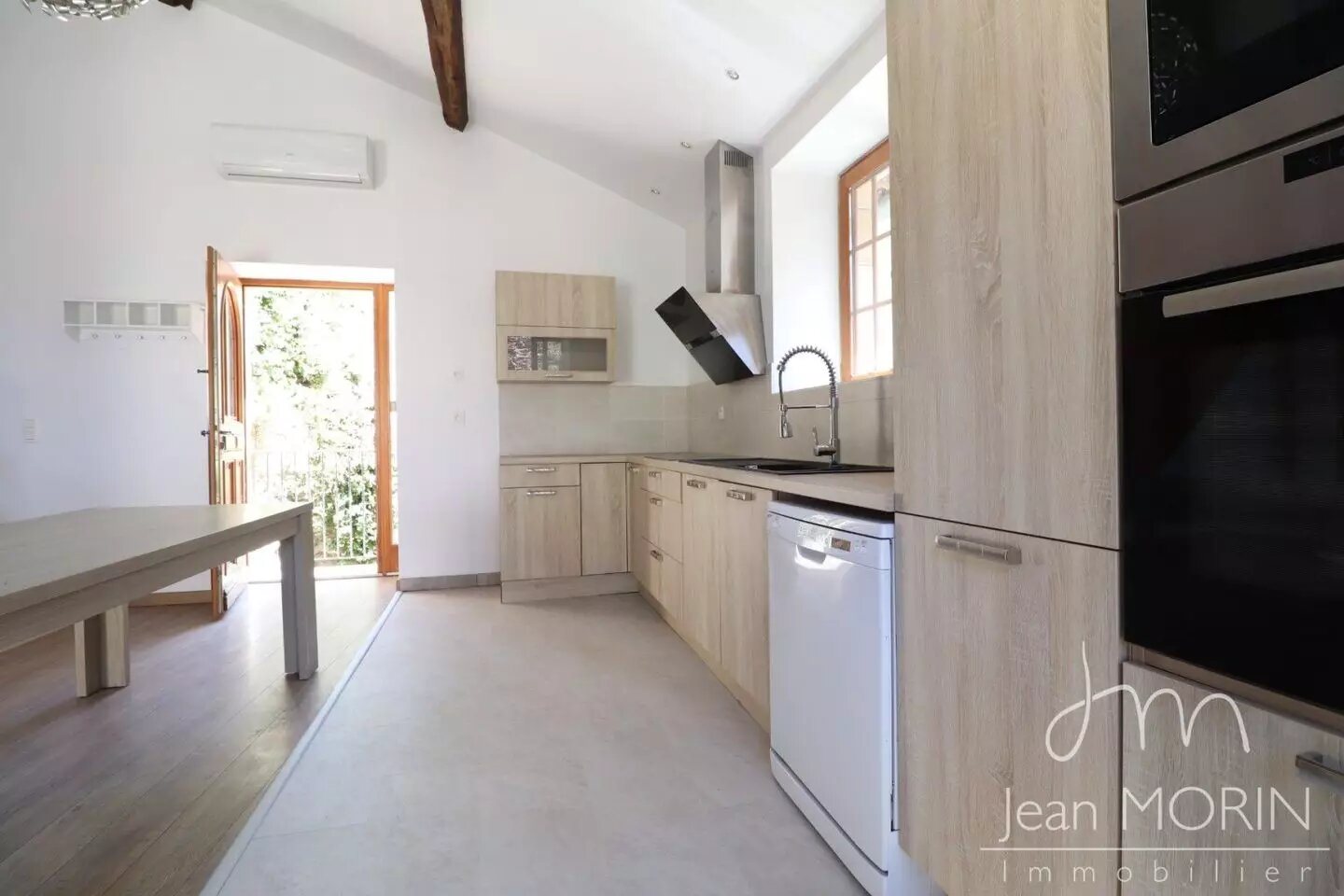 Maison à vendre, 200m², Beauchastel