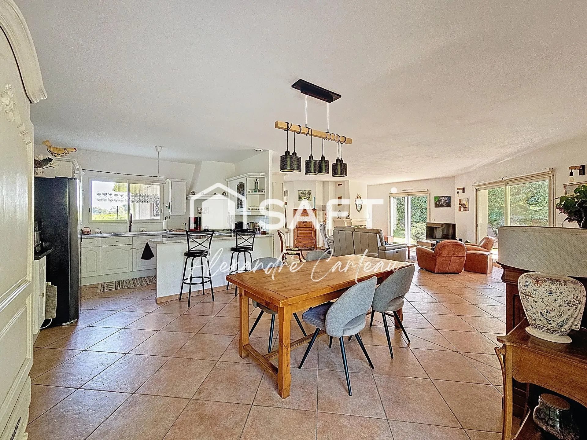 Maison à vendre, 155m², Lignan-de-Bordeaux
