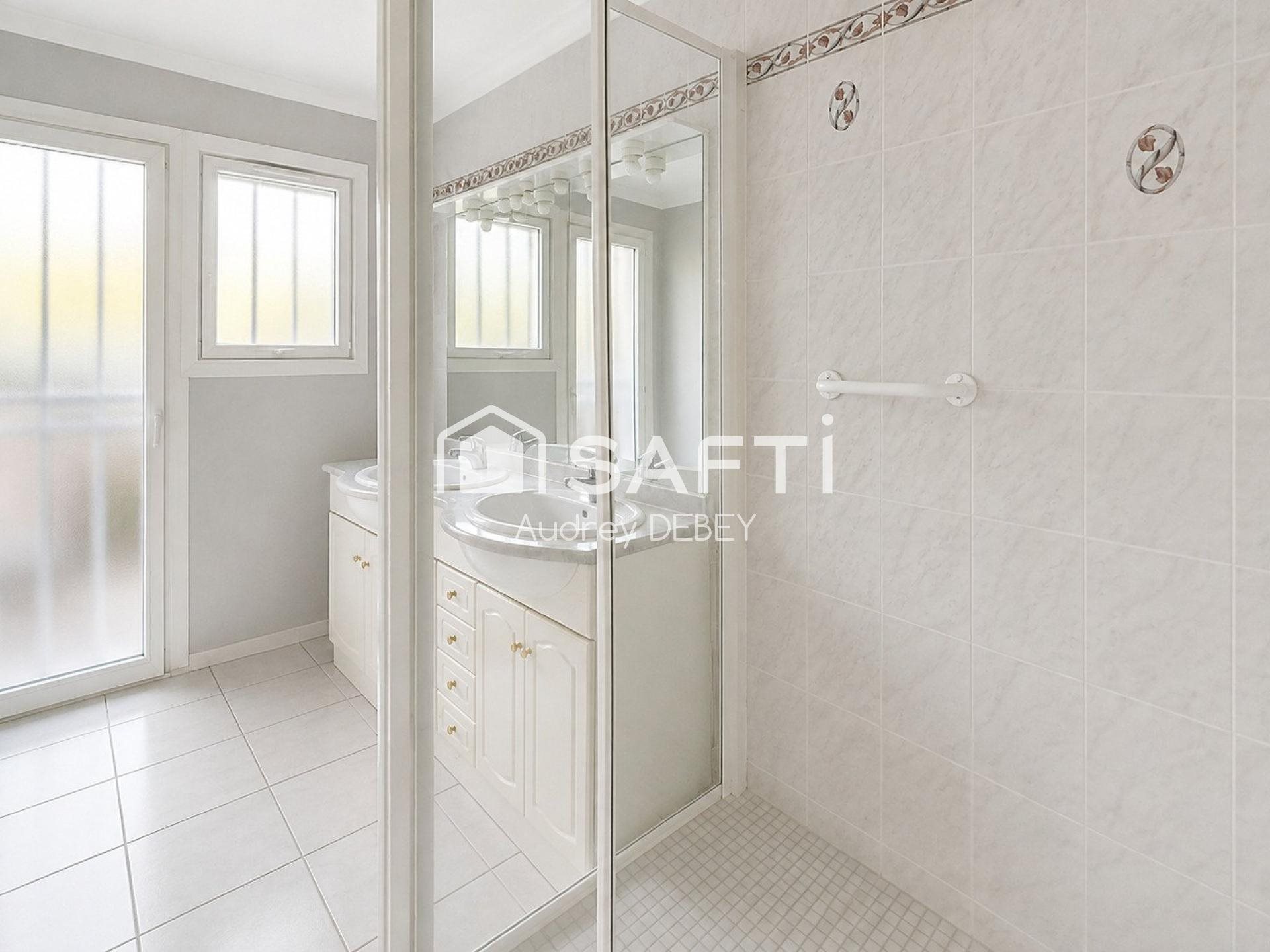 Appartement à vendre, 58m², Sanary-sur-Mer