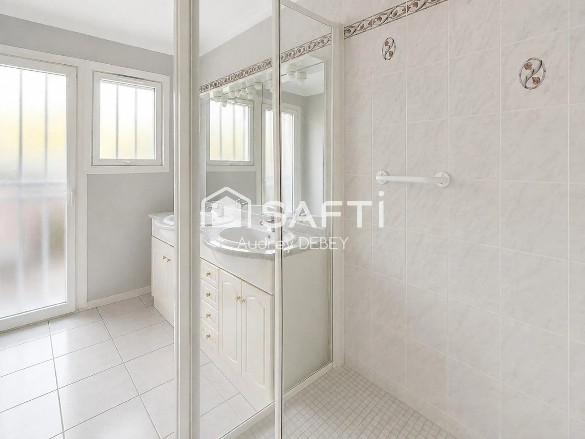 Appartement à vendre, 58m², Sanary-sur-Mer