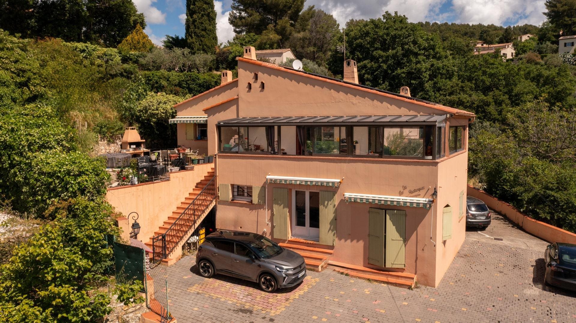 Maison à vendre, 220m², Draguignan