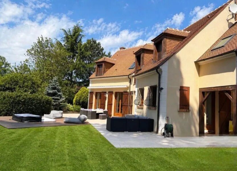 Maison à vendre, 179m², Frépillon