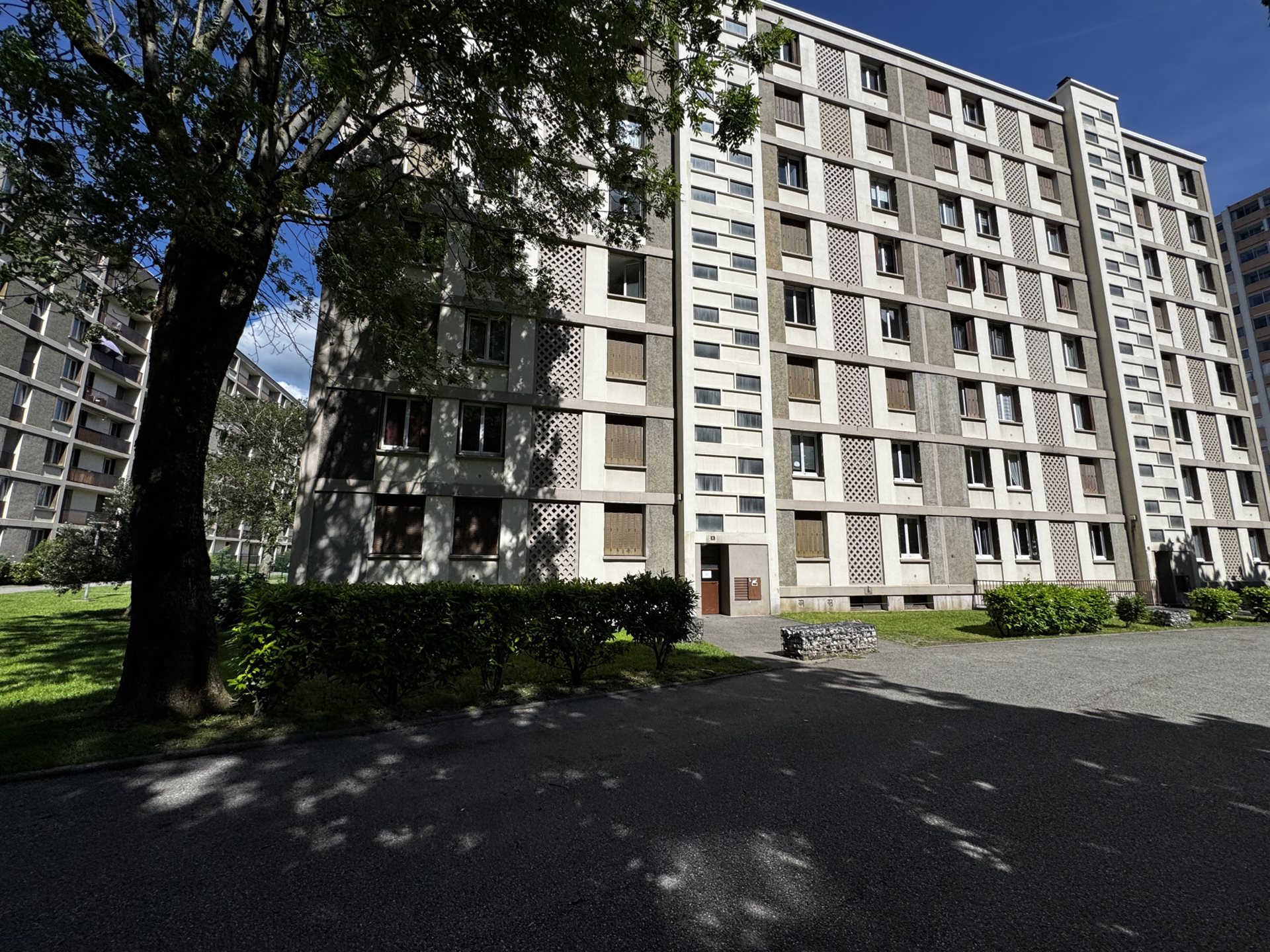 Appartement à vendre, 71m², Sassenage