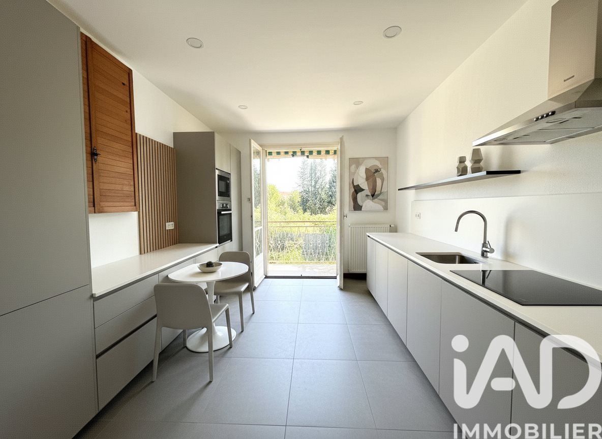 Maison à vendre, 97m², Laudun-l'Ardoise