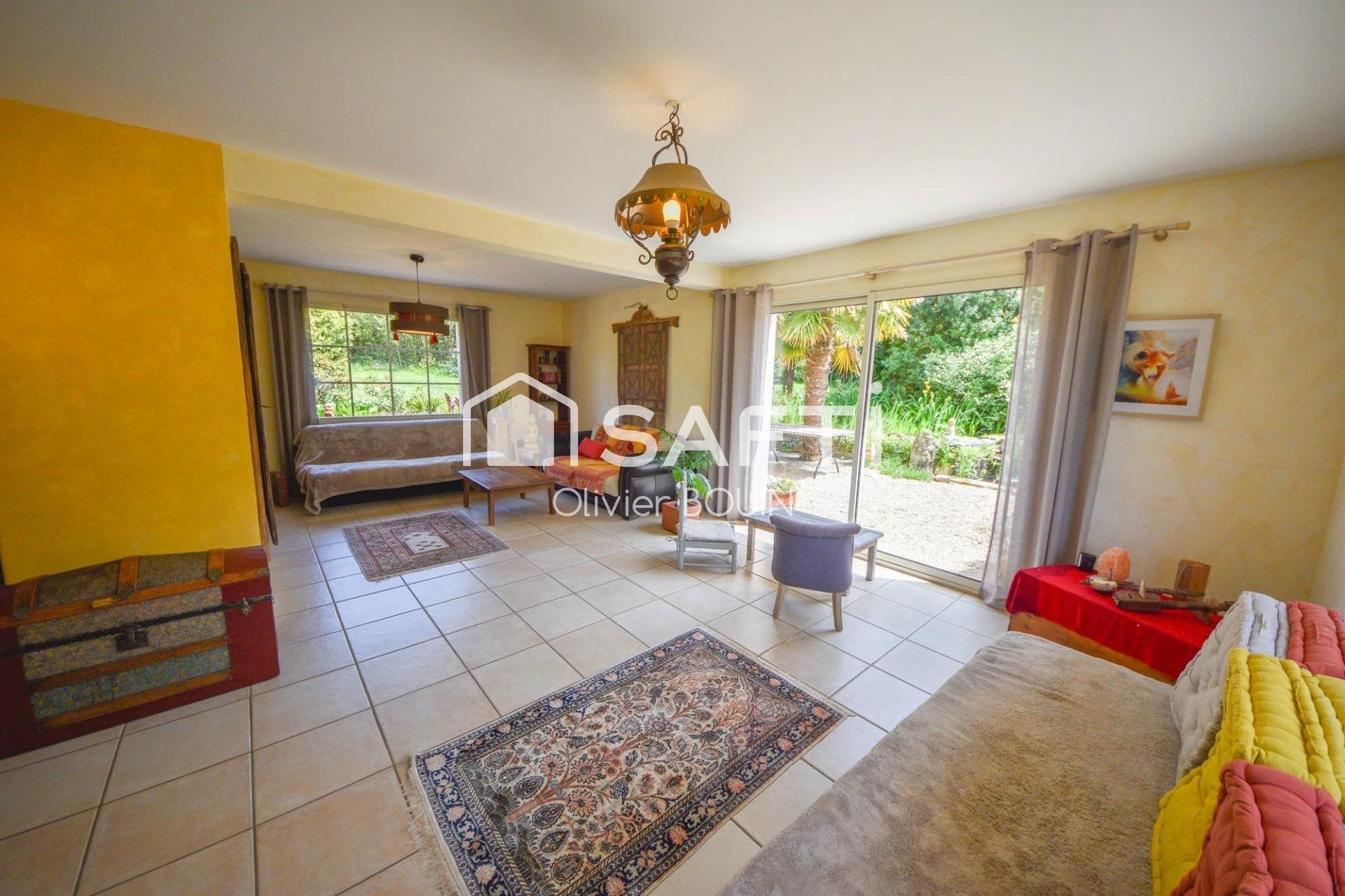 Maison à vendre, 123m², Landivisiau